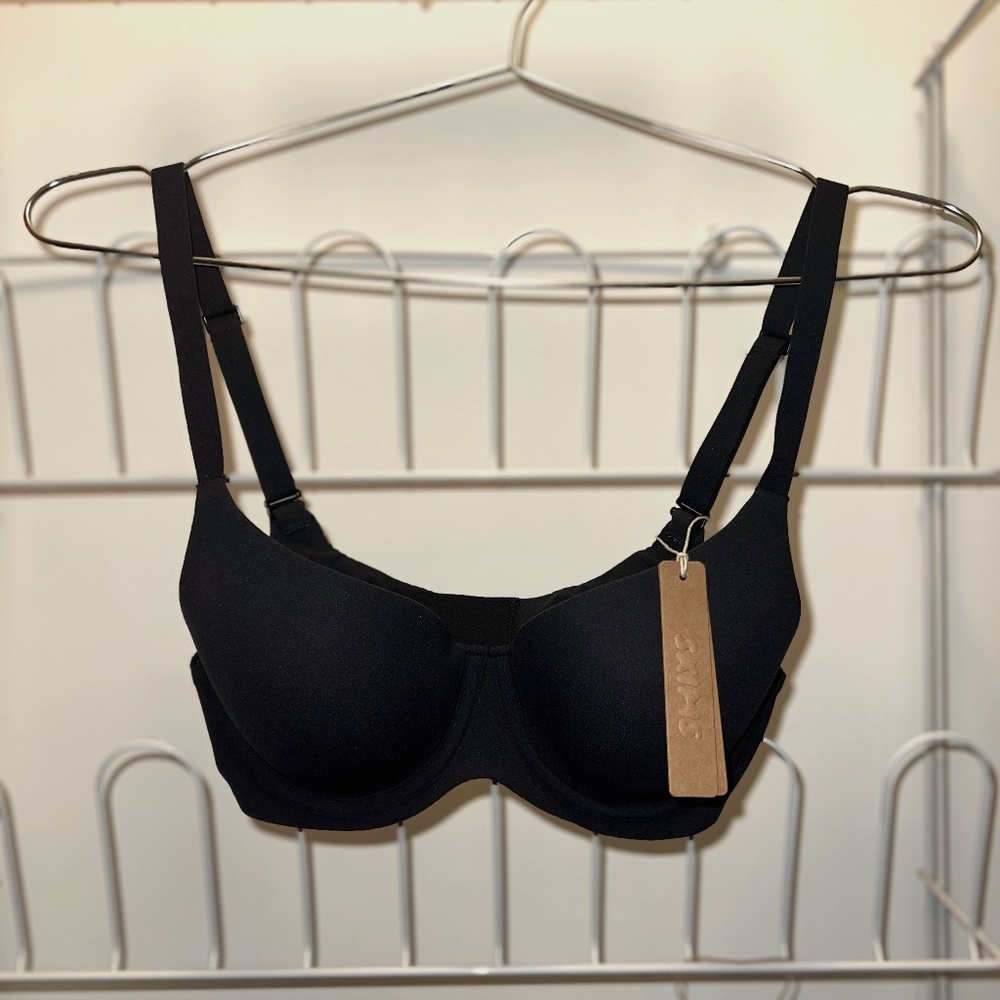 Skims Fits Everybody Full Coverage Bra Onyx 34B NWT